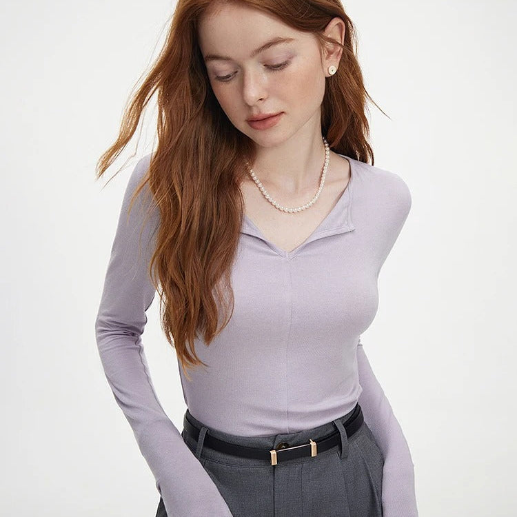 Blusa Liora – Decote em V - SOMENTE HOJE COMPRE E GANHE UM COLAR DE BRINDE